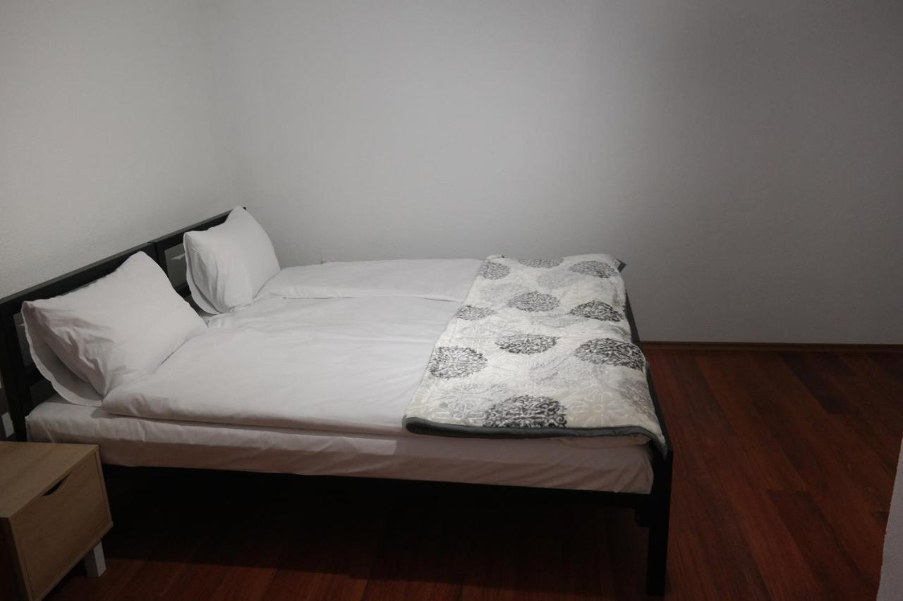 Villa Family Kumanovo Luaran gambar