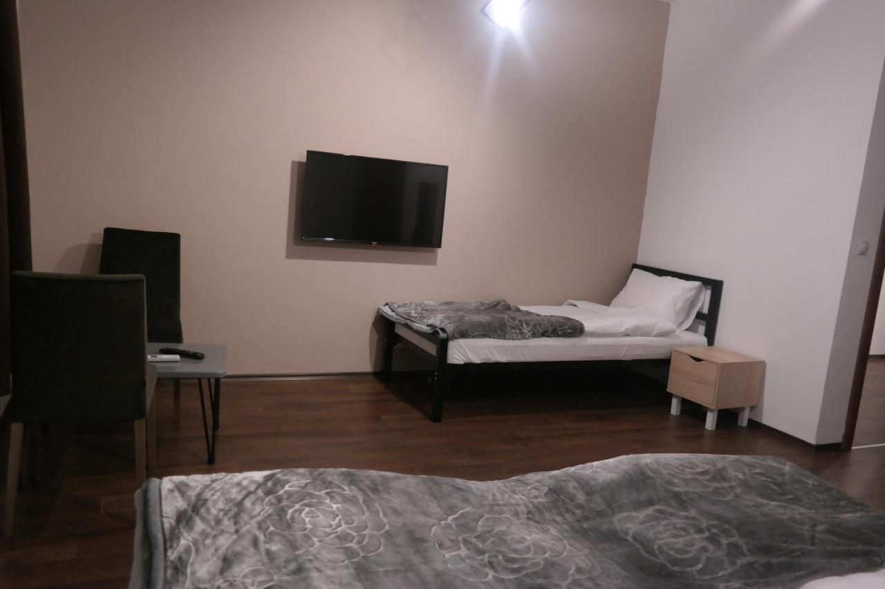 Villa Family Kumanovo Luaran gambar