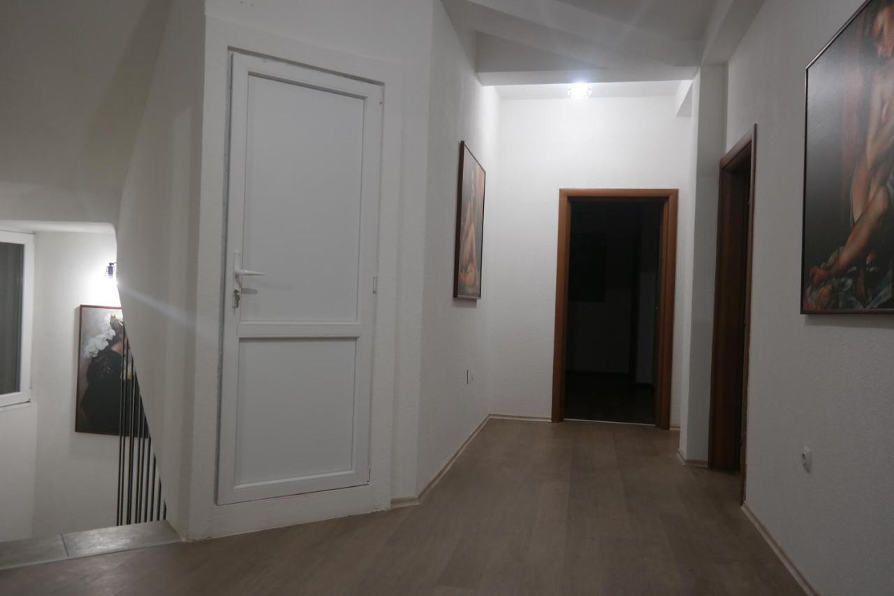 Villa Family Kumanovo Luaran gambar